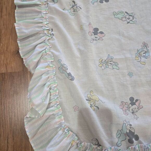 Vintage 80s Disney Babies Mickey Minnie Single Ruffled Curtain Panel Pastels - Picture 3 of 3